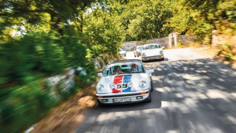 A Porsche journey of adventure: “Passion” meets “passione”