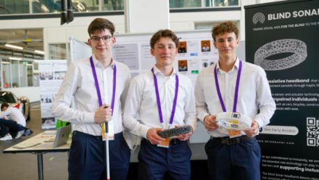 Intelligentes Stirnband gewinnt Porsche-Sonderpreis bei „Jugend gründet“