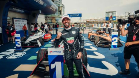 Victory for António Félix da Costa and double podium for Porsche in Shanghai