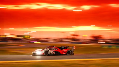 Nine Porsche racing cars tackle the 24 Hours of Daytona 