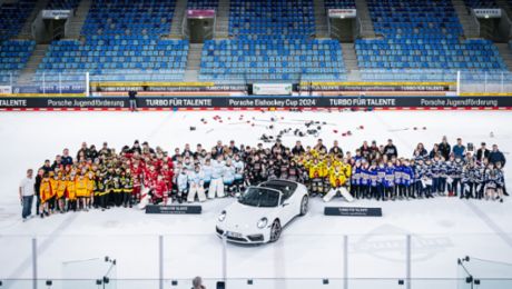 Kölner Junghaie gewinnen Porsche Eishockey Cup bei den Steelers