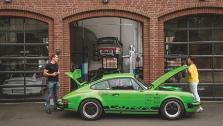 Two generations of Porsche enthusiasts: the Klein family