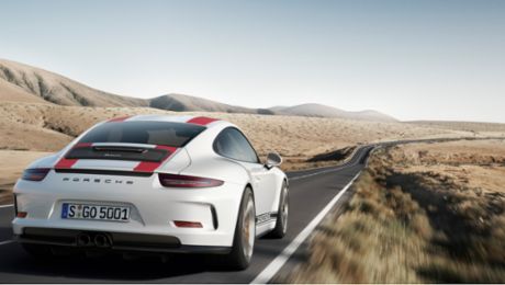 The new Porsche 911 R