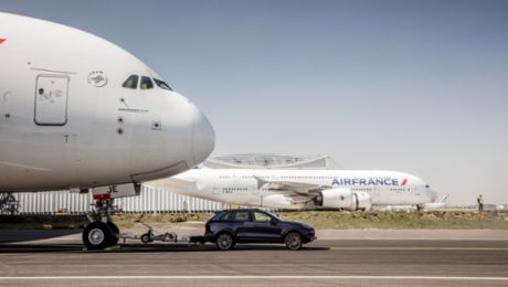 保时捷卡宴 VS. 空客 A380