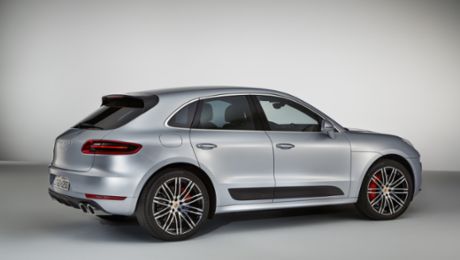 Macan Turbo with Performance Package