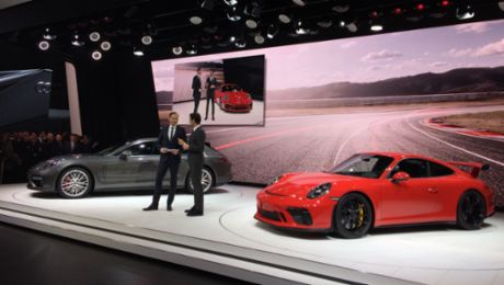 Porsche with world premieres in Geneva