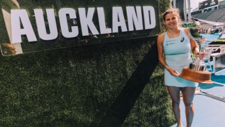 Julia Görges claims WTA tournament in Auckland