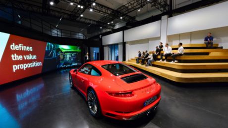 Porsche eröffnet digitale Werkstatt in Ludwigsburg