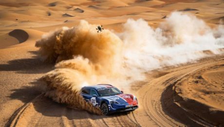 Lancement du nouveau Taycan Cross Turismo : Porsche s’aventure sur les routes de l’extrême