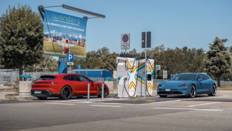 Porsche integra Free To X al proprio servizio di ricarica