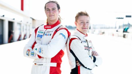 Due nuove leve iniziano la carriera come piloti junior nella Porsche Sports Cup Suisse