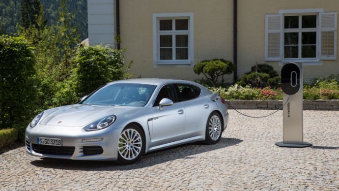Panamera (G1 II), Porsche AG