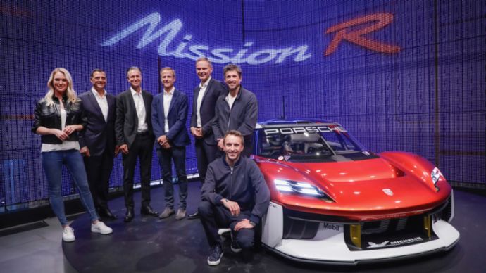 Porsche presenta su auto concepto futurista Mission R