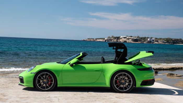newsroom.porsche.com