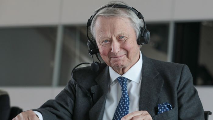 photo of Seventy-five years of Porsche sports cars: Dr Wolfgang Porsche on tradition and innovation image