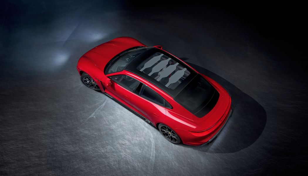 How Variable Light Control Shields Against the Sun | Porsche