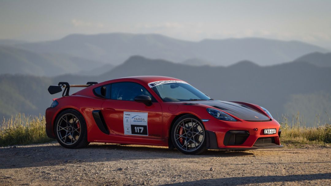Porsche Targa Tours: The 718 Cayman GT4 RS takes the high road