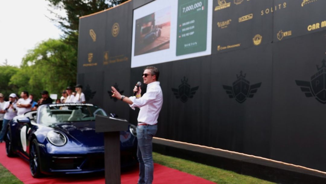 Pagan más de 390 000 dólares por el 911 Carrera Panamericana Special