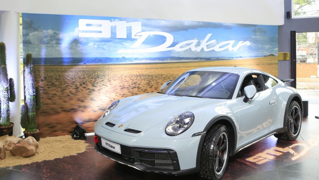 Diesa presenta el Porsche 911 Dakar en Paraguay