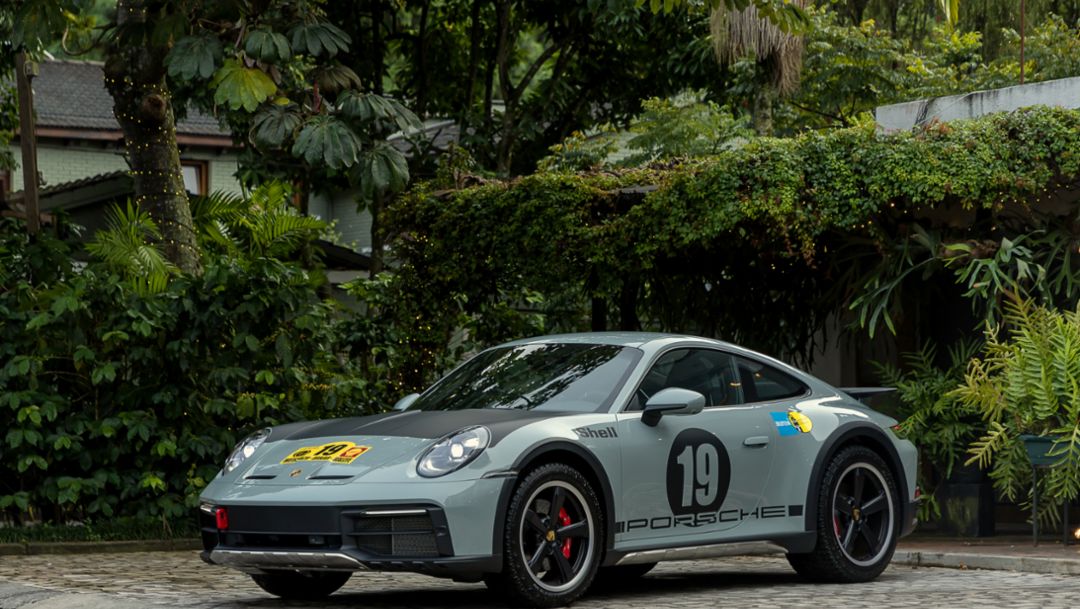 Porsche 911 Dakar llega a Guatemala: de las dunas al asfalto