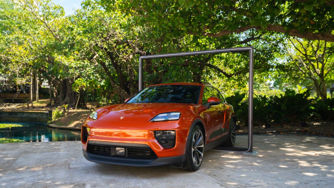 Porsche Center Puerto Rico presenta dos nuevos íconos de la movilidad eléctrica: Taycan y Macan Electric