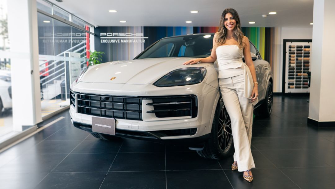 Alondra García Miró se suma a la familia de Porsche Perú como embajadora de marca