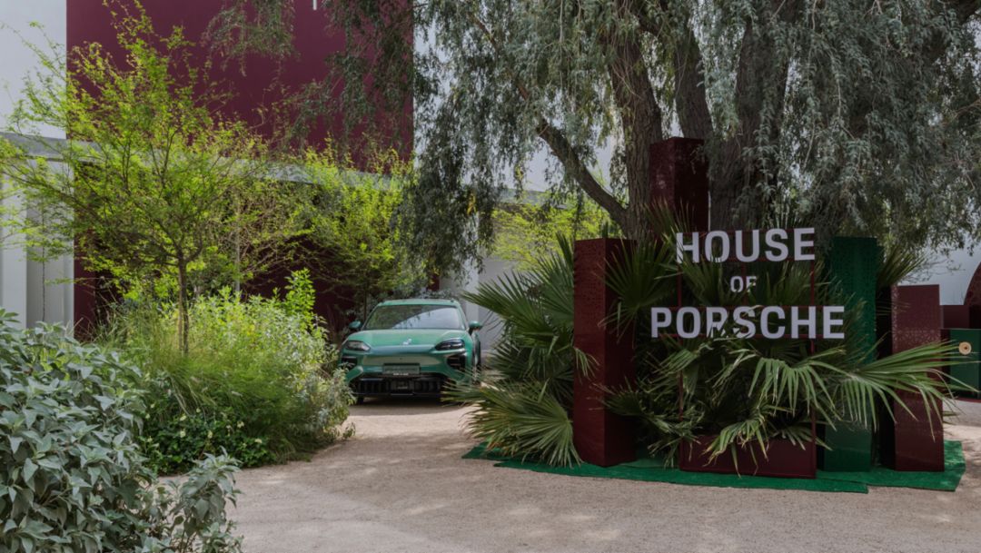 Dubai | House of Porsche returns: Porsche Centre Dubai unveils new edition at Paus Club
