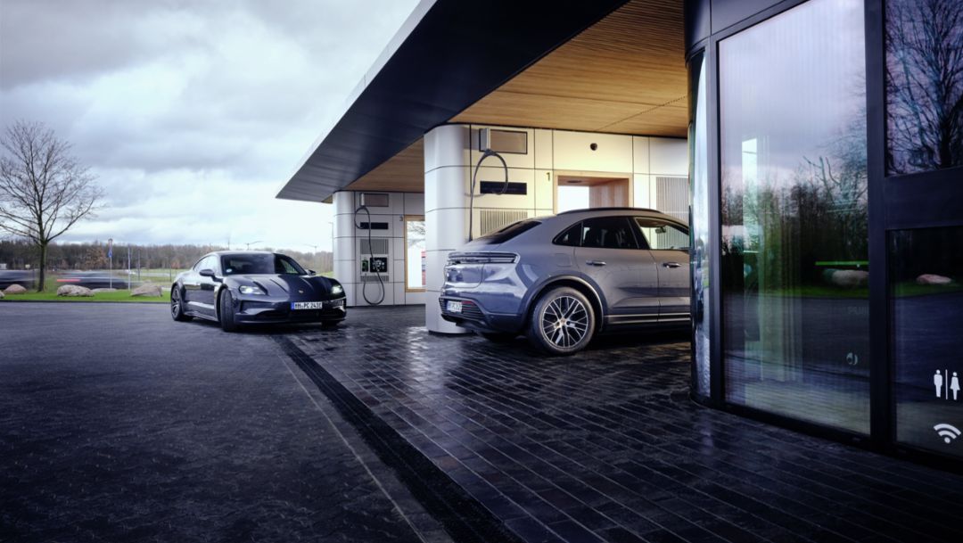 Cel de-al cincilea Porsche Charging Lounge se deschide în Hamburg