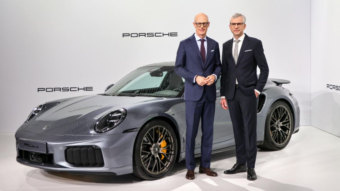 Porsche se realiniază: „Mai suplu, mai rapid și mai atractiv”