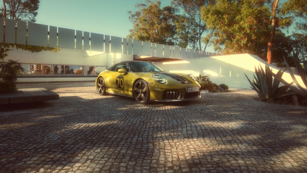 Porsche 911 Spirit 70 wraps modern performance technology in retro style 
