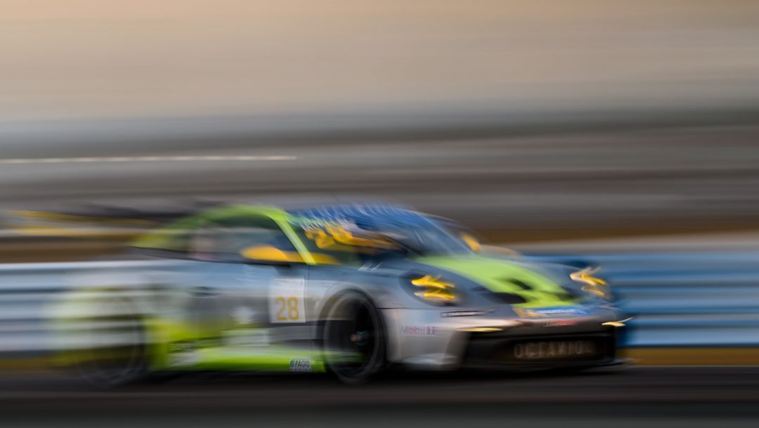 Porsche Carrera Cup makes California debut as top support series at Long Beach