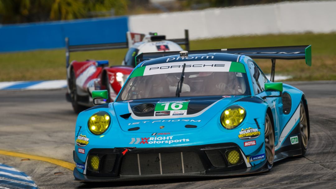 Porsche customer team Wright Motorsports sprints into Detroit