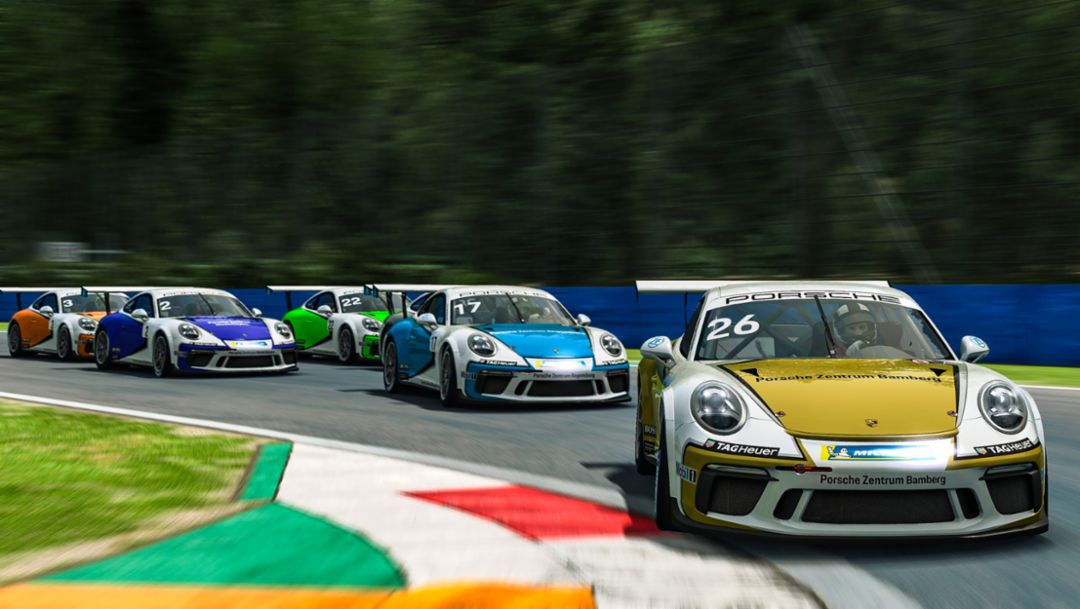 Sim-Racer Moritz Löhner neuer Champion im Porsche Esports Carrera Cup