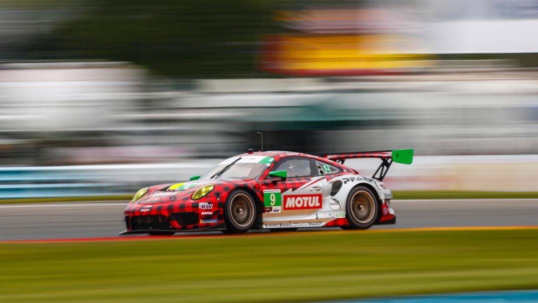 Porsche customer teams target seven titles at IMSA Atlanta finale