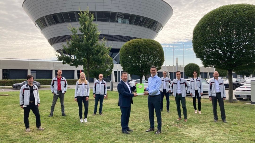 Porsche Werk Leipzig erhält den Lean & Green Management Award 2021