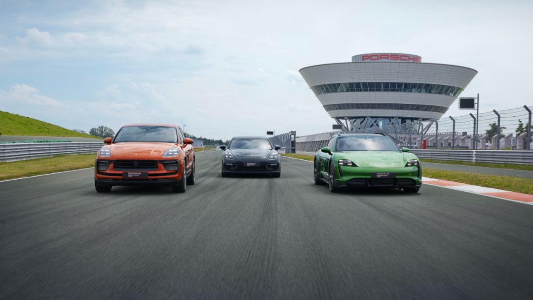 Kundenzentrum wird zum Porsche Experience Center