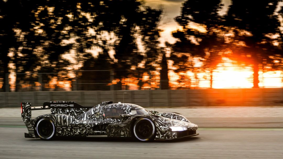 El prototipo LMDh de Porsche completa más de 6000 kilómetros de pruebas