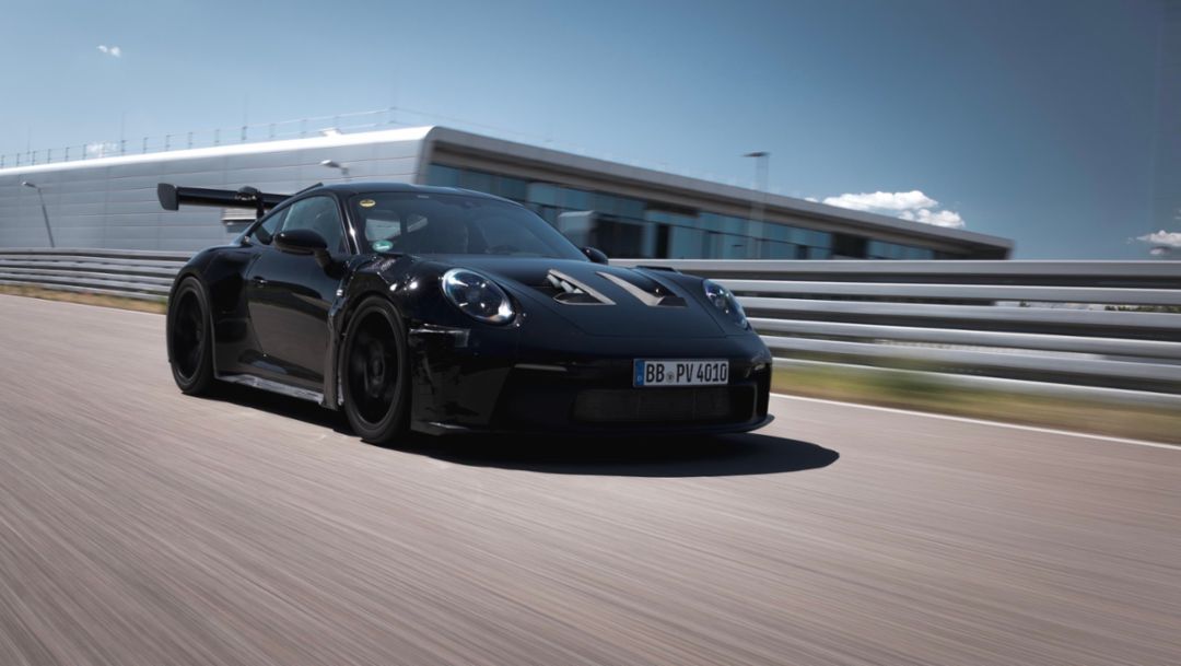The new Porsche 911 GT3 RS is ready for its unveiling