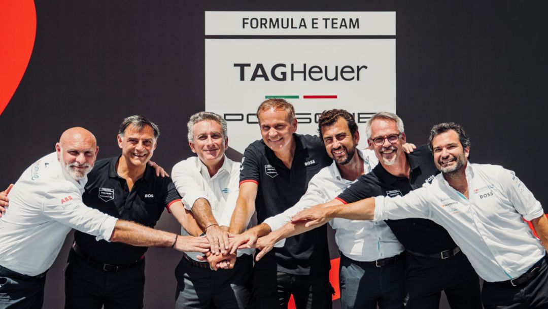Porsche extends its Formula E commitment 