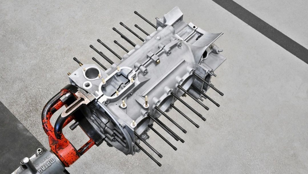 Nuevo cárter de magnesio para los primeros 911