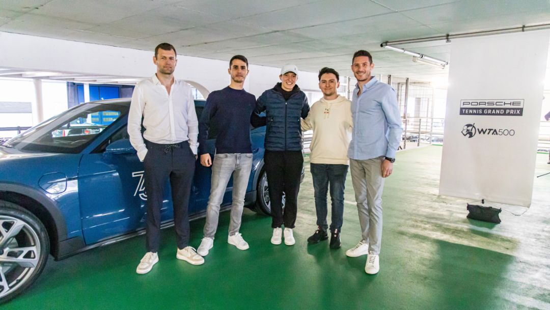 Porsche-Rennfahrer besuchen den Porsche Tennis Grand Prix