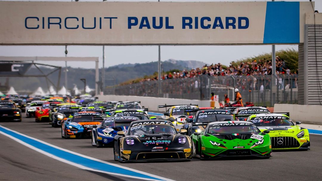 Eight Porsche 911 GT3 R contest opening round of Europe’s toughest GT3 racing series