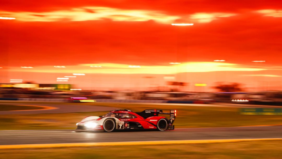Nine Porsche racing cars tackle the 24 Hours of Daytona 
