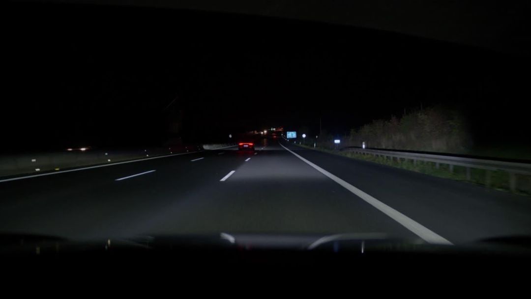 HD Matrix: lane light activation