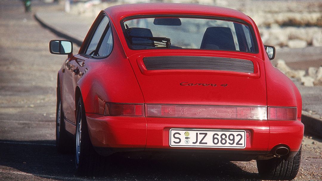 911 Carrera 4 (1988) con tracción total, 2018, Porsche AG