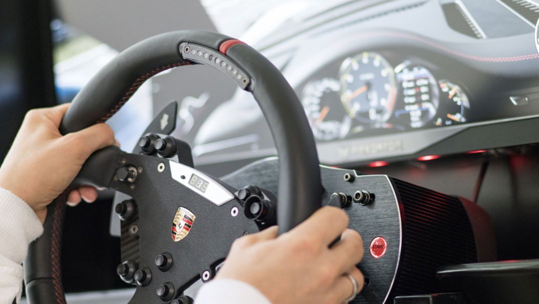 Steering wheel, 2018, Porsche AG