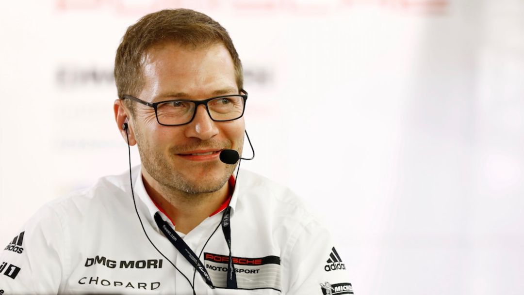 Andreas Seidl, Teamchef Porsche LMP Team, WEC, Bahrain, 2017, Porsche AG