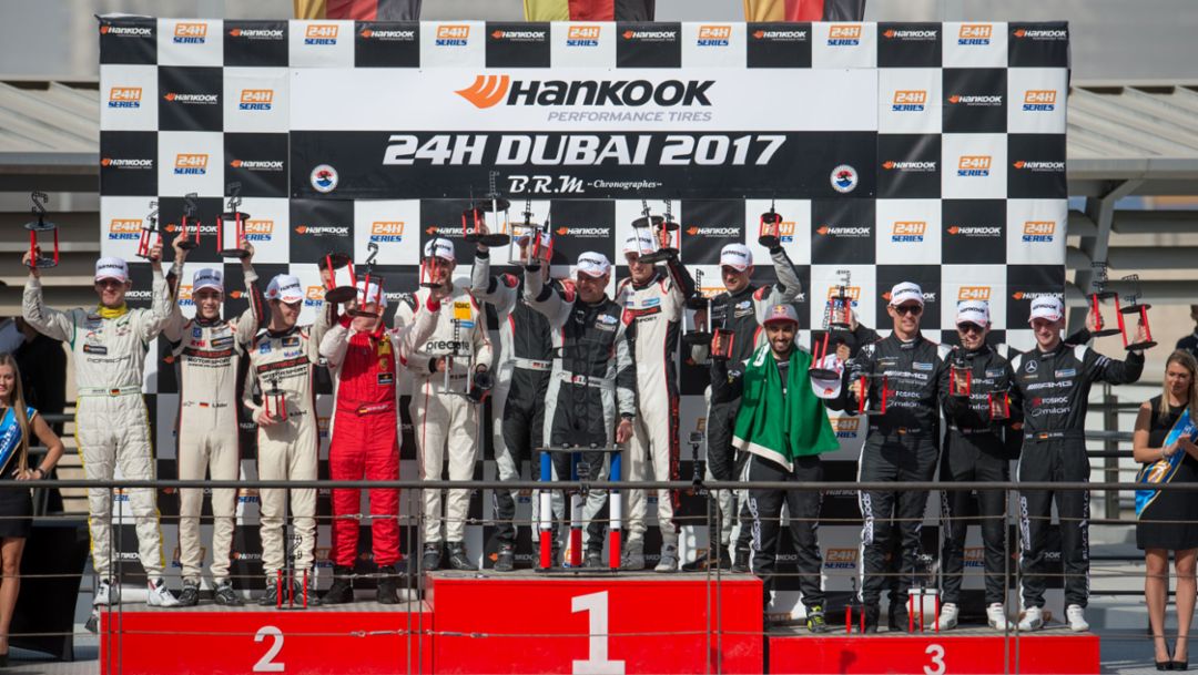 Podium, Intercontinental GT Sport, Dubai, 2017, Porsche AG