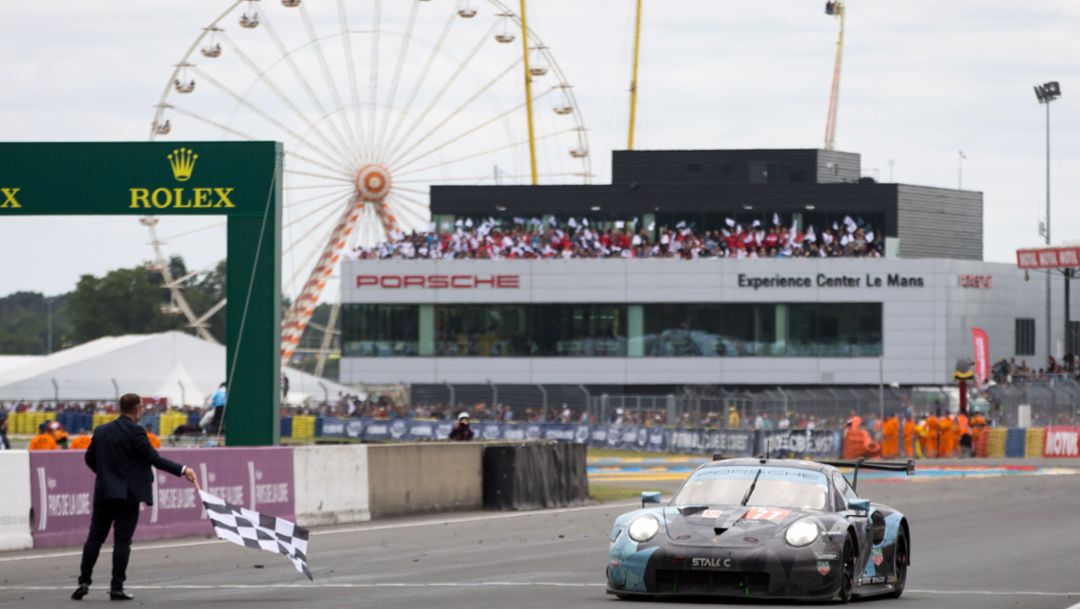911 RSR (77), Dempsey Proton Racing, Race, Le Mans, 2018, Porsche AG