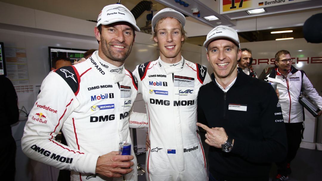 Porsche Team: Mark Weber, Brendon Hartley, Timo Bernhard (l-r), WEC Shanghai 2015, Porsche AG